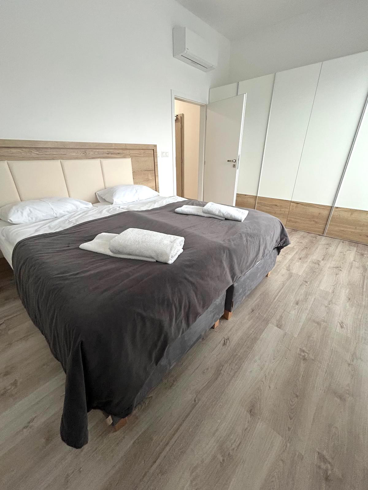 Byt vhodný na poskytovanie služieb, Senec, novostavba