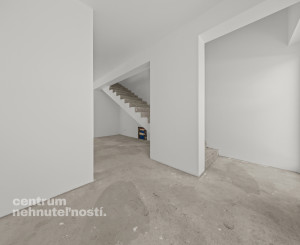 4-izbový dom - skolaudované, Kráľová pri Senci