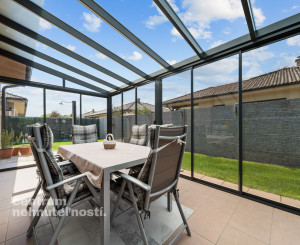 Priestranný 4 izbový dom s garážou, Senec - Hurbanova Ves