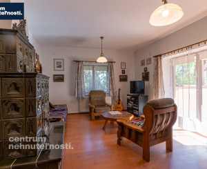 Pálffyho poľovnícke panstvo s vlastným lesom a jazerom