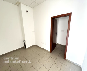 Prenájom - obchodný priestor