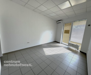 Prenájom - obchodný priestor