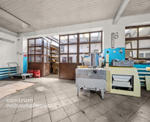 Predaj pozemok s domom a stavbami, BA II - Klatovská ul.