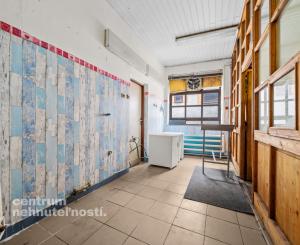 Predaj pozemok s domom a stavbami, BA II - Klatovská ul.