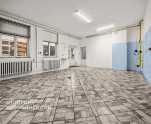 Predaj pozemok s domom a stavbami, BA II - Klatovská ul.