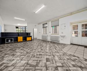 Predaj pozemok s domom a stavbami, BA II - Klatovská ul.