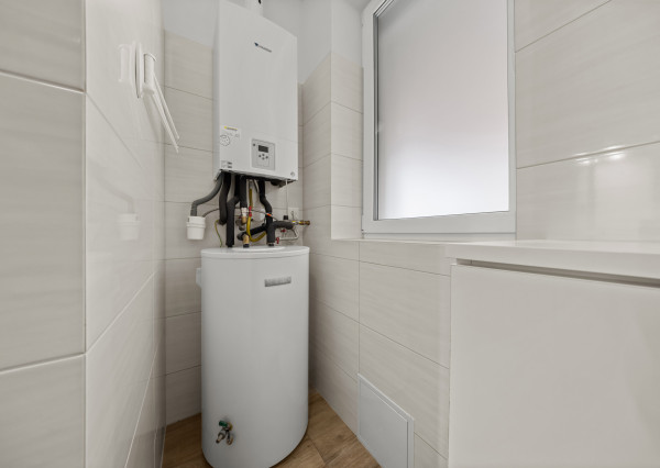 Priestranný 4 izbový dom s garážou, Senec - Hurbanova Ves