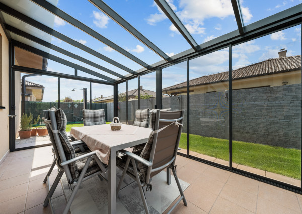 Priestranný 4 izbový dom s garážou, Senec - Hurbanova Ves