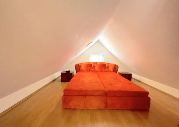 Predaj dvojgeneračný rodinný dom, BA II - Trnávka