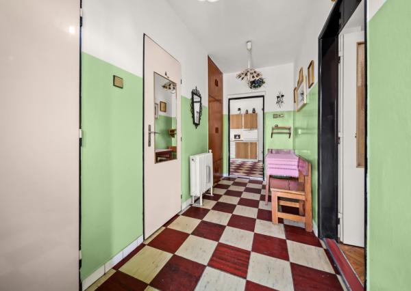 Predaj pozemok s domom a stavbami, BA II - Klatovská ul.