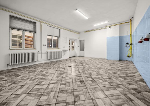 Predaj pozemok s domom a stavbami, BA II - Klatovská ul.