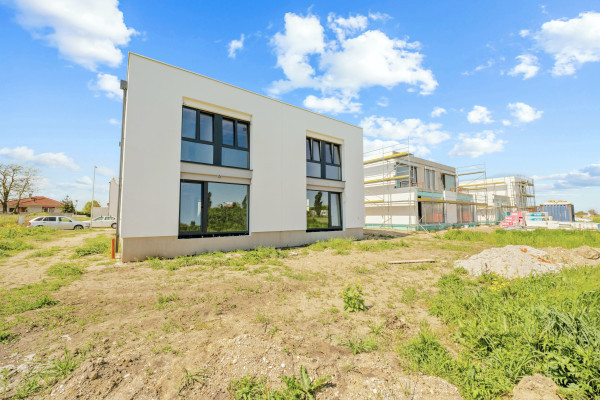 Tehlový 4-izb.dom s tepelným čerpadlom - skolaudované, Senec