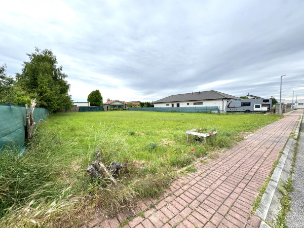 Predaj exkluzívny stavebný pozemok Senec